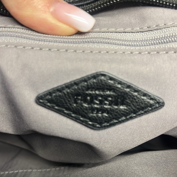 Fossil Black & Logo Pattern Crossbody Bag Gold Hardware and Adjustable strap - Picture 6 of 8